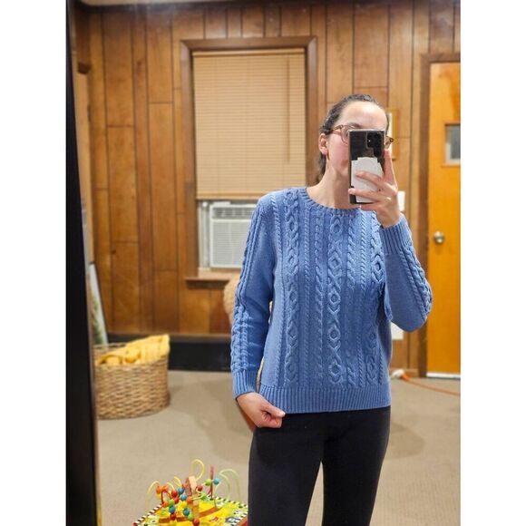 L.L.Bean Knit Sweater Blue size Medium - Picture 1 of 11